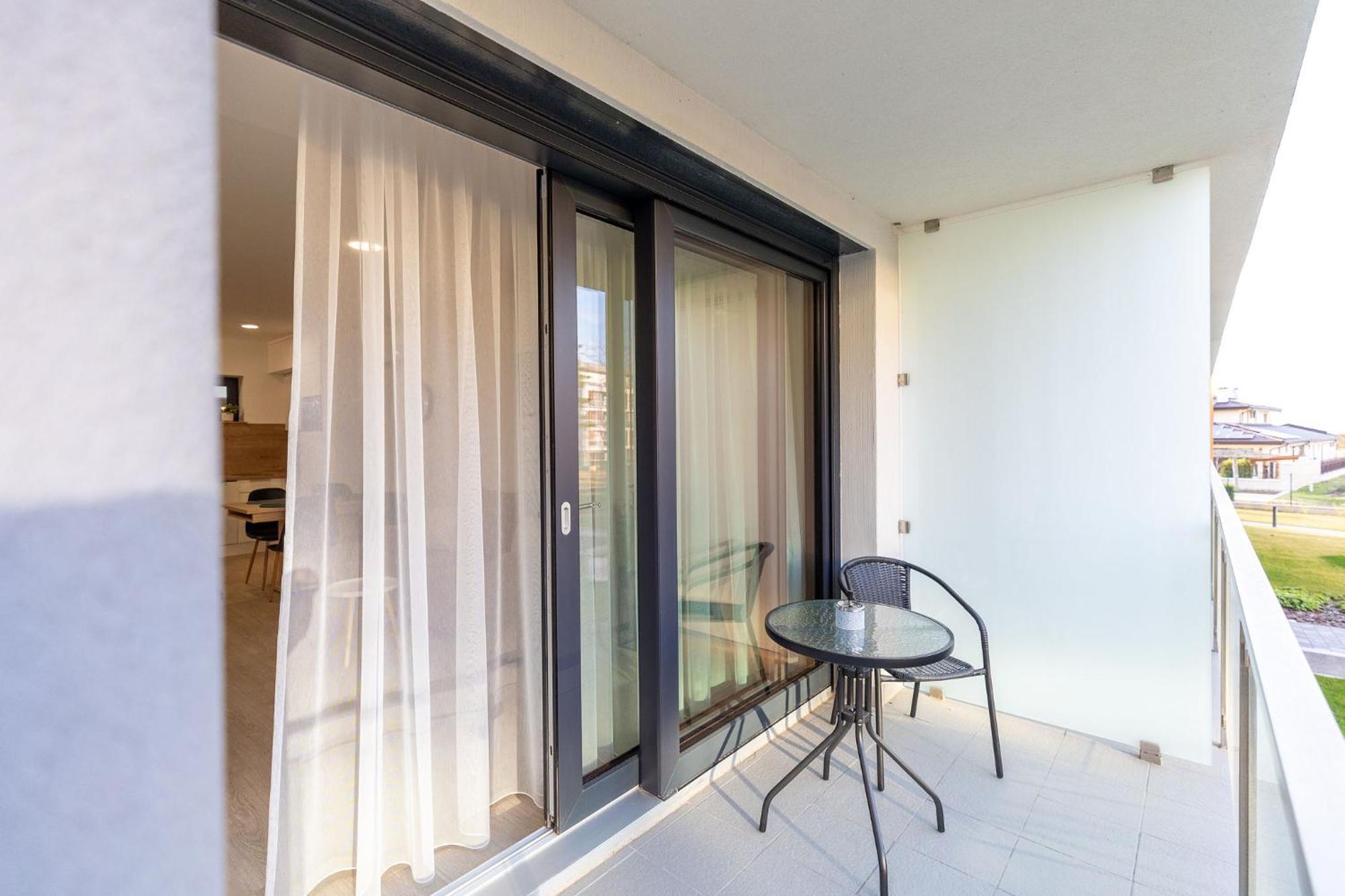 Casa Romana Apartmanok Siofok By Bltn Екстериор снимка