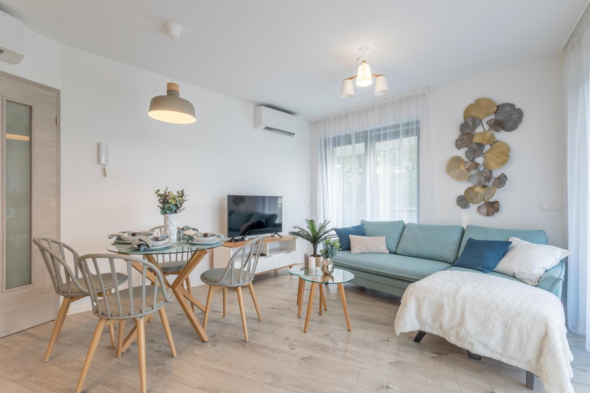 Casa Romana Apartmanok Siofok By Bltn Екстериор снимка