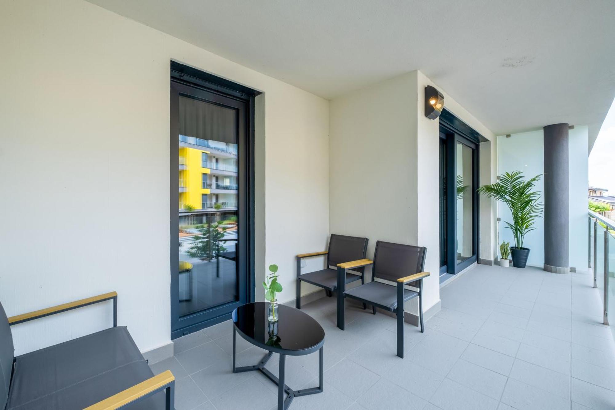 Casa Romana Apartmanok Siofok By Bltn Екстериор снимка