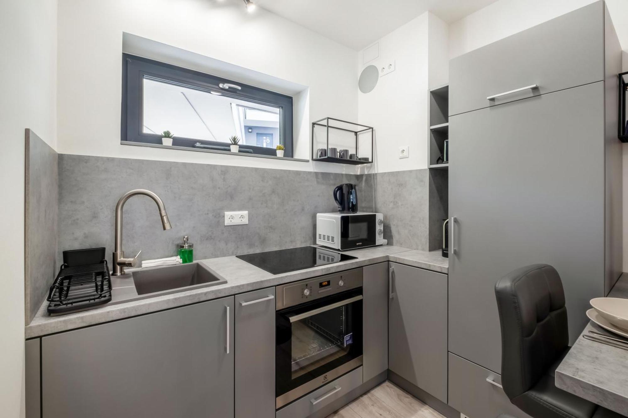 Casa Romana Apartmanok Siofok By Bltn Екстериор снимка