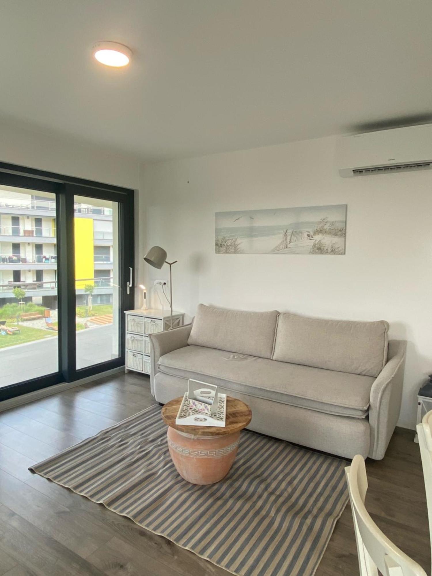 Casa Romana Apartmanok Siofok By Bltn Екстериор снимка